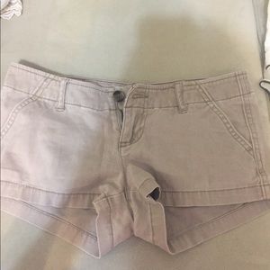 Khaki shorts size 00